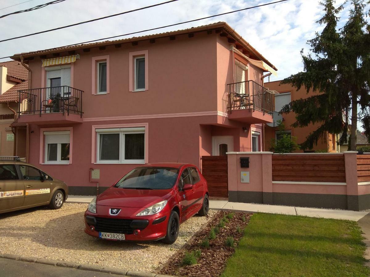 Dream Lux Apartman Hajdúszoboszló Екстериор снимка